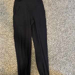 Lululemon Athletica Black High-Rise  Joggers